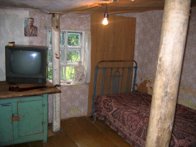 Кровать хозяина дома Довлатова