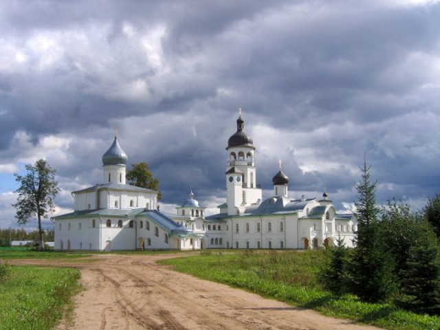 Ансамбль Крыпецкого монастыря
