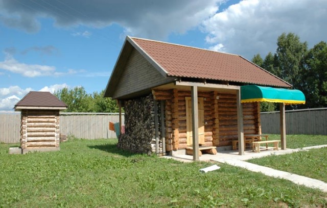 Русская баня в деревне Шаробыки рядом коттеджем №1 и домики